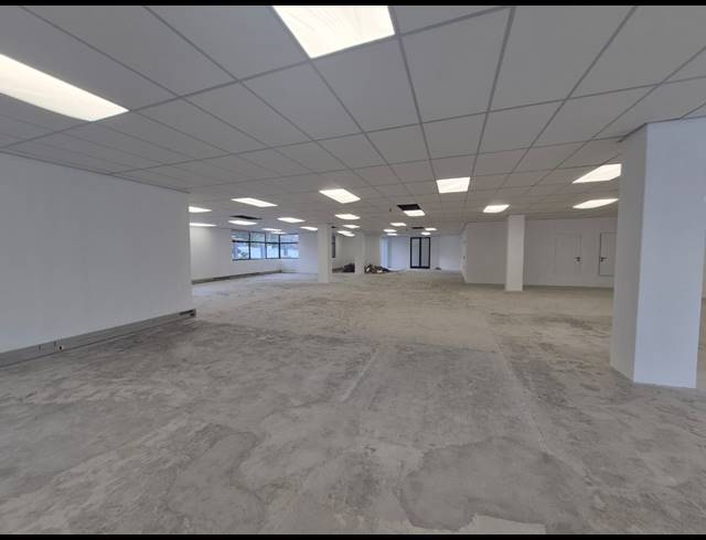 814M² OFFICE TO LET IN SANDTON CENTRAL